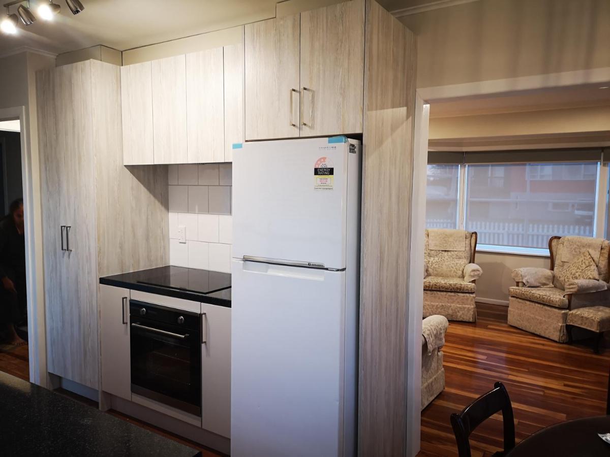Cheerful 4 Bedroom Holiday Home Rotorua Bagian luar foto