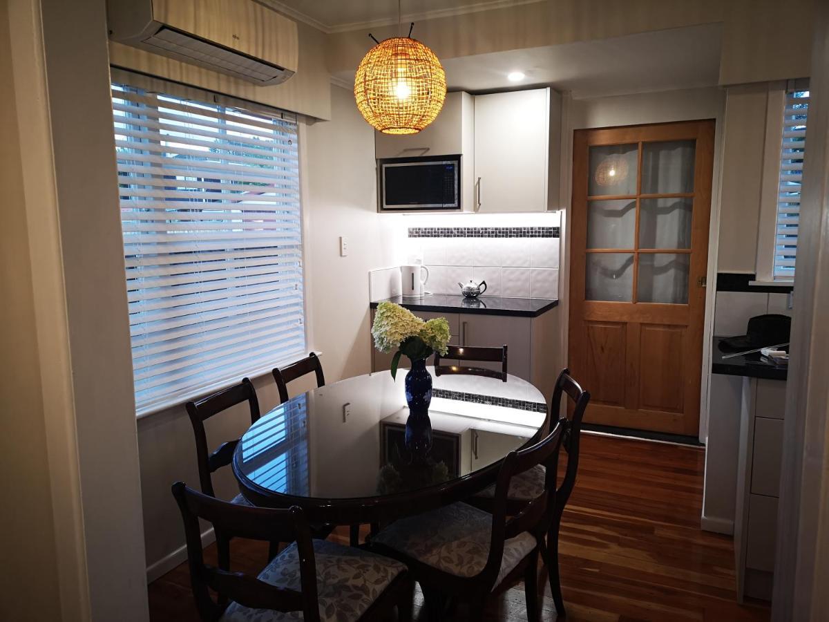 Cheerful 4 Bedroom Holiday Home Rotorua Bagian luar foto