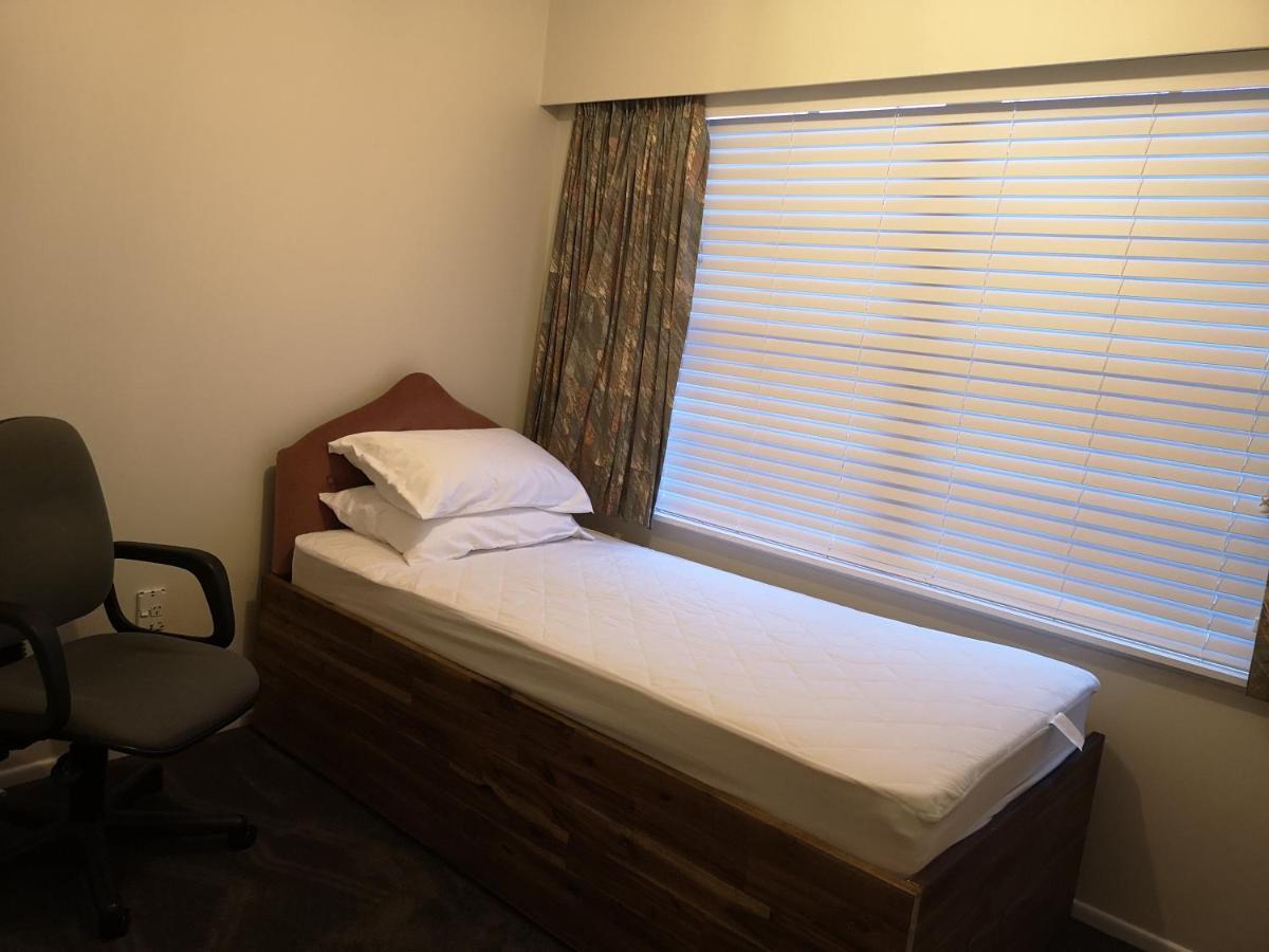 Cheerful 4 Bedroom Holiday Home Rotorua Bagian luar foto