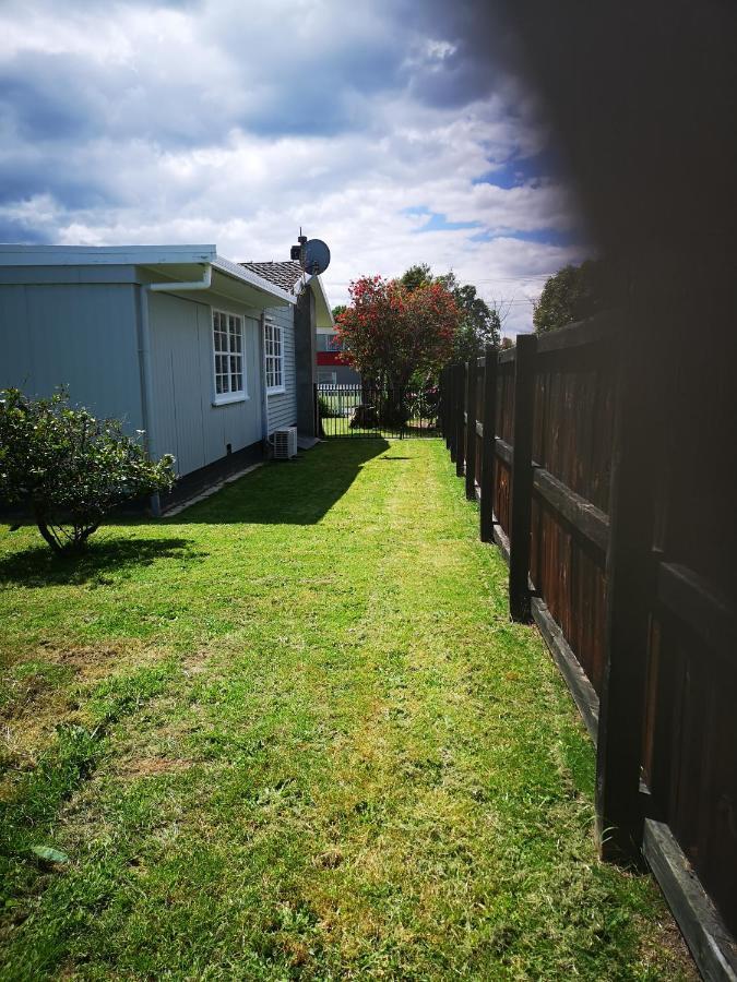Cheerful 4 Bedroom Holiday Home Rotorua Bagian luar foto